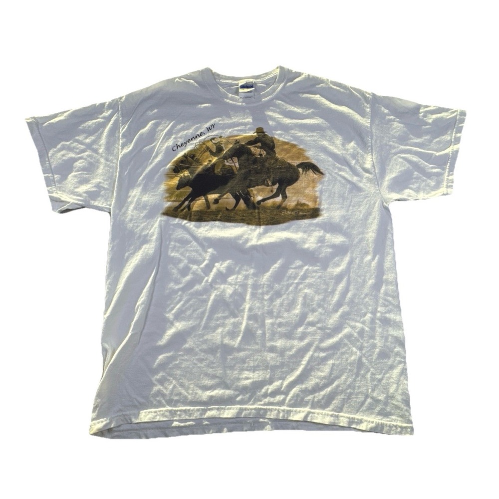 Cheyenne, WY Western Rodeo T-Shirt Adult Size XL Yeehaw Cowboy Roping‎ Bulls